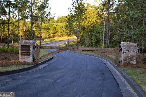 93 Wolf Creek Cove, LaGrange, GA, 30240 | Card Image