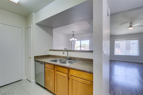 2118-6650 W Warm Springs Rd, Las Vegas, NV, 89118-4602 | Card Image