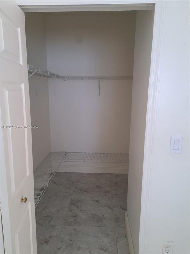 APT-117 - 7085 Nova Dr, Condo with 3 bedrooms, 2 bathrooms and null parking in Davie FL | Image 15
