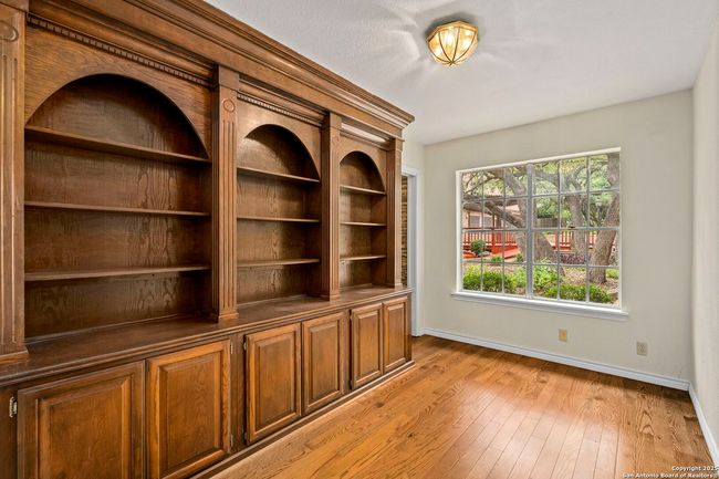 7835 Wild Eagle Rd, House other with 5 bedrooms, 3 bathrooms and null parking in San Antonio TX | Image 16