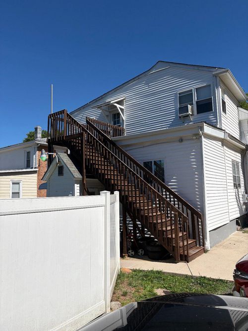 b-500 S East Ave, Vineland, NJ, 08360-4721 | Card Image