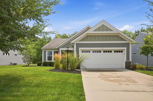 6035 Wilson Dr, Canal Winchester, OH, 43110-3210 | Card Image