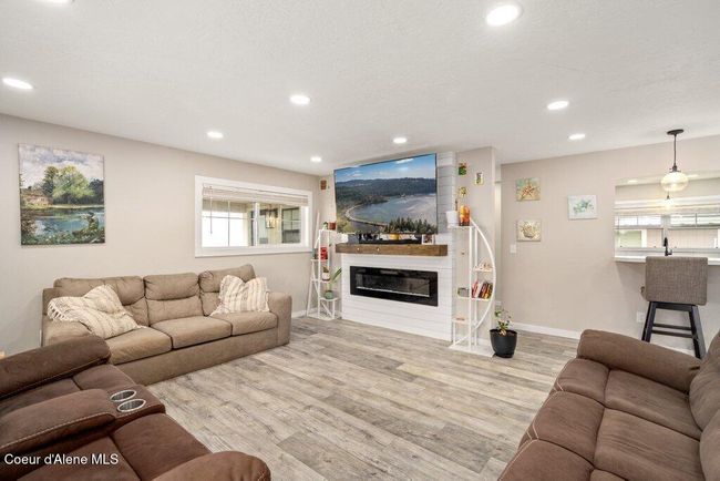 807 E Garden Ave, House other with 3 bedrooms, 1 bathrooms and null parking in Osburn ID | Image 14