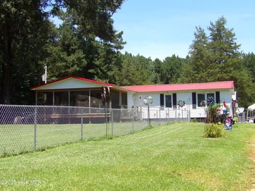 9258 Stoney Hill Church Rd, Middlesex, NC, 27557-9242 | Card Image