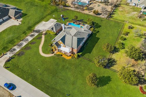 5805 Parker Village Dr, Parker, TX, 75002-6443 | Card Image