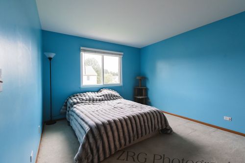 25518 Foxtail Rd, Round Lake, IL, 60073-5248 | Card Image