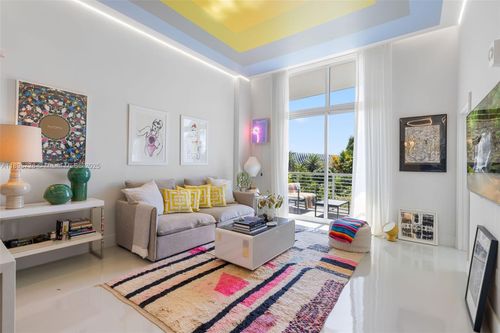 apt-418-2001 Meridian Ave, Miami Beach, FL, 33139-1543 | Card Image