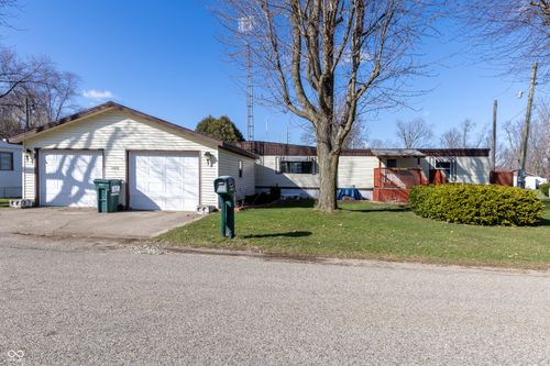 100 Lane 102 West Otter Lk, Angola, IN, 46703-8730 | Card Image