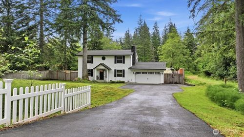17316 424th Avenue Se, North Bend, WA, 98045 | Card Image