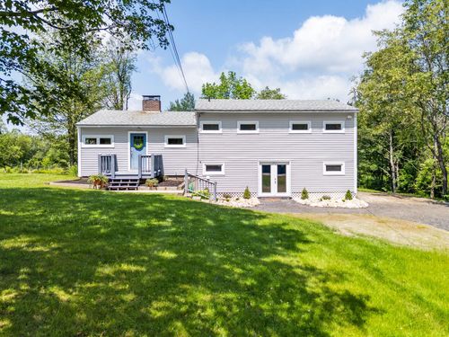 626 County Rd, New London, NH, 03257-5745 | Card Image