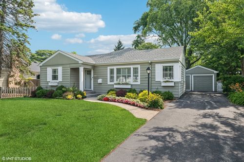 1539 Greenleaf Ave, Lake Forest, IL, 60045-1317 | Card Image