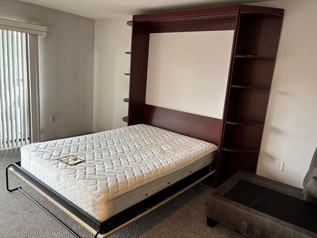 APT-43 - 1 Summit Dr, Condo with 1 bedrooms, 1 bathrooms and 2 parking in Reading MA | Image 7