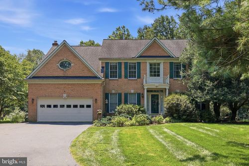 19808 Falling Spring Ct, GAITHERSBURG, MD, 20882-1226 | Card Image
