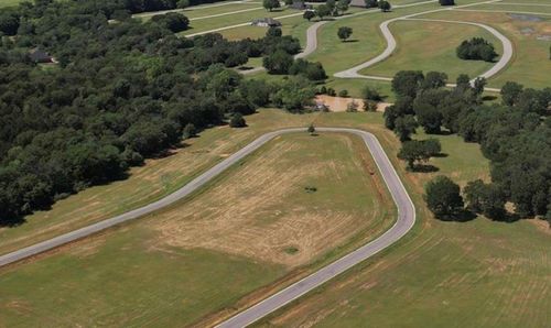 Lot-5 Windrose Loop, Gordonville, TX, 76245 | Card Image