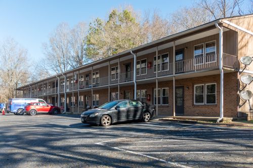 apt-13-245 College Park Dr, Danville, VA, 24541-4038 | Card Image