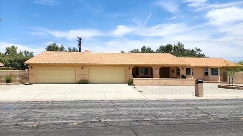 2600 N Farrell Dr, Palm Springs, CA, 92262-2604 | Card Image