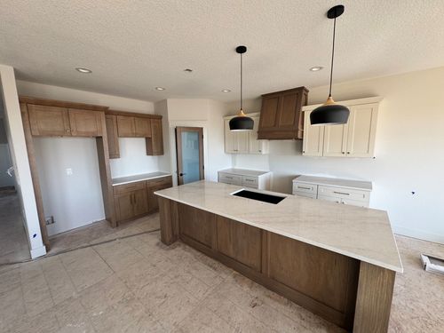 16408 N Valley Dr, Urbandale, IA, 50323 | Card Image