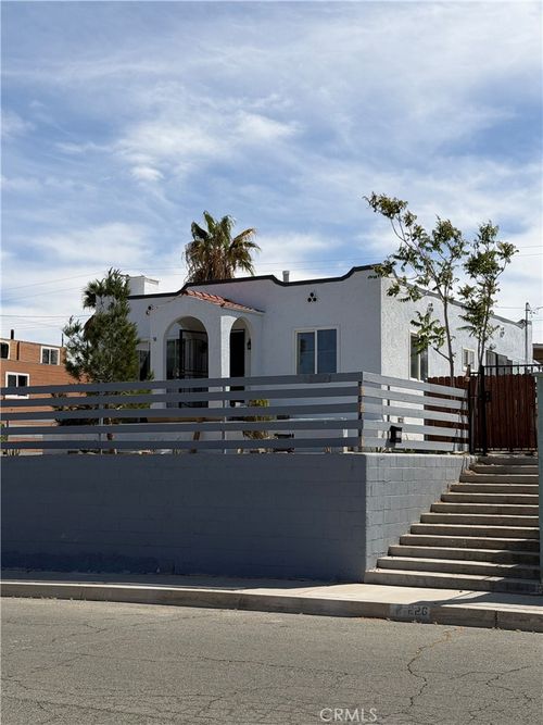 232 E Fredricks St, Barstow, CA, 92311-2821 | Card Image