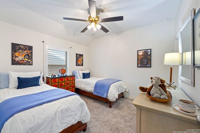 1235 Yaupon Loop, House other with 4 bedrooms, 3 bathrooms and null parking in New Braunfels TX | Image 27