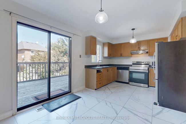 11 Noake Cres, House other with 3 bedrooms, 3 bathrooms and 4 parking in Ajax ON | Image 13