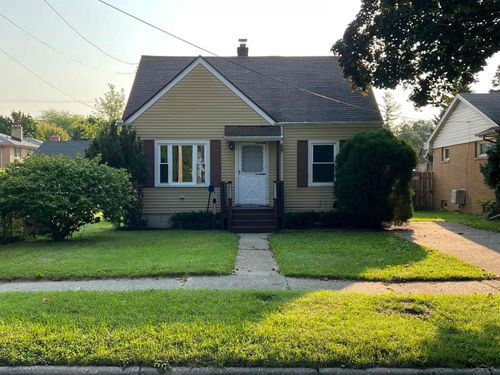 2020 Thorne Street, Saginaw, MI, 48602 | Card Image