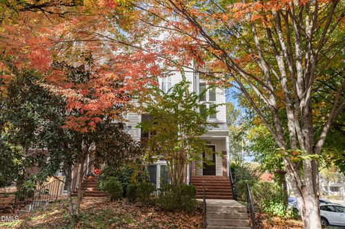 apt-102-1120 Parkridge Ln, Raleigh, NC, 27605-3247 | Card Image