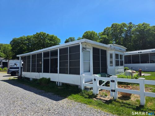262 L 39 Shetucket Turnpike, Griswold, CT, 06351 | Card Image