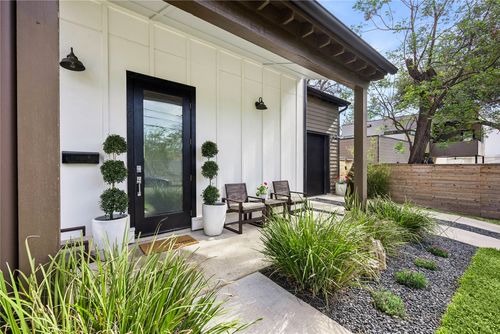 1718 Valeria St, Austin, TX, 78704-4016 | Card Image