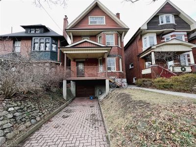 MAIN - 120 Westminster Ave, House other with 1 bedrooms, 1 bathrooms and 1 parking in Toronto ON | Image 1