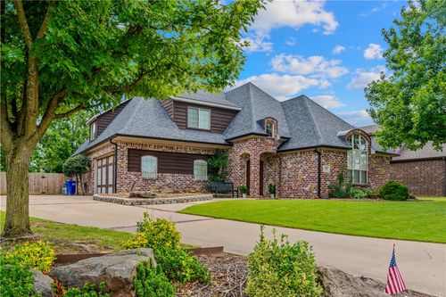 4300 W Warbal Trl, Rogers, AR, 72758-8032 | Card Image