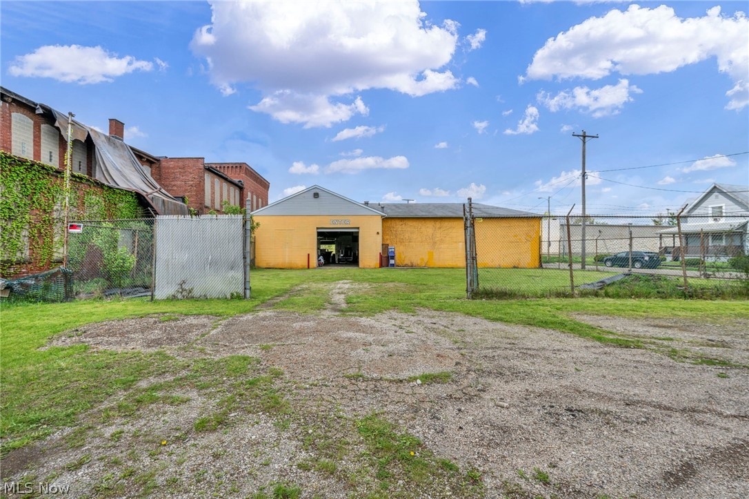 Commercial Lease in Canton 3