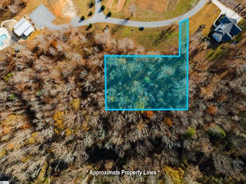 635 Riverstead Drive, Marietta, SC, 29661 | Card Image