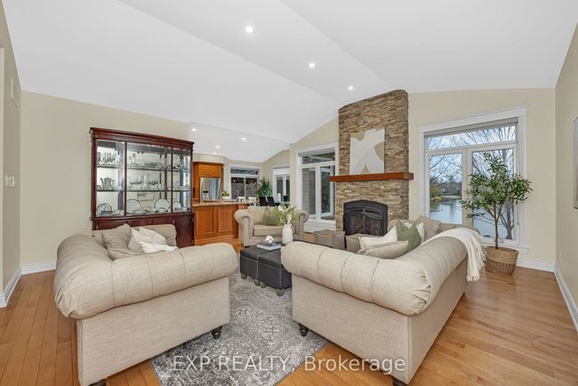 6703 Suncrest Dr, House other with 6 bedrooms, 5 bathrooms and 8 parking in Greely ON | Image 4