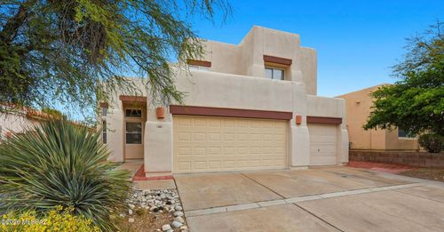 461 E Covered Wagon Dr, Tucson, AZ, 85704-6955 | Card Image
