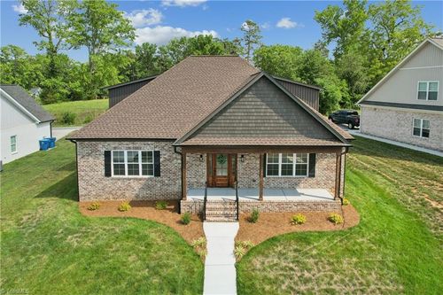 144 Reserve Dr, Mocksville, NC, 27028-2244 | Card Image