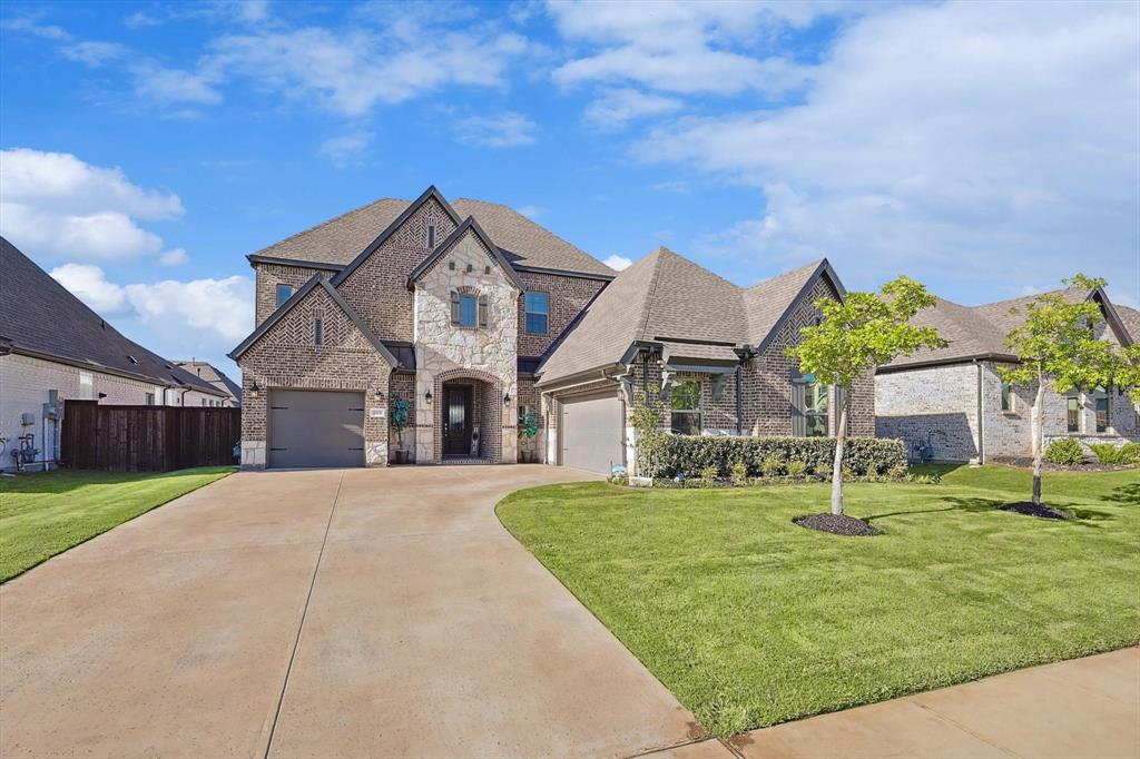 Garrett Dr, Lewisville, TX 75077