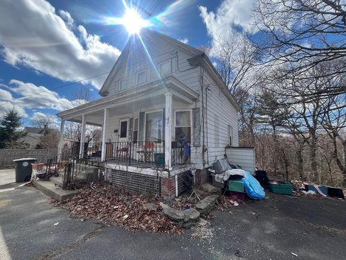 3 Regan Pl, Leominster, MA, 01453-2920 | Card Image