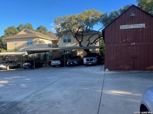 103-117 W Highland Dr, Boerne, TX, 78006-2651 | Card Image