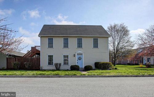 483 Delancey Ct, MECHANICSBURG, PA, 17055-5455 | Card Image