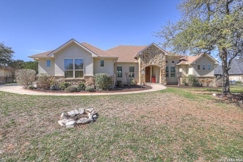 319 Appalachian Trl, New Braunfels, TX, 78132-2563 | Card Image