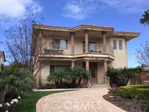 1137 N Banning Blvd, Wilmington, CA, 90744-3503 | Card Image