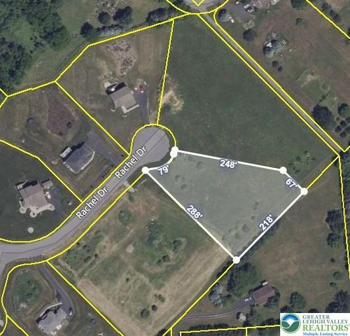 6215 Rachel Dr, Slatington, PA, 18080-3177 | Card Image