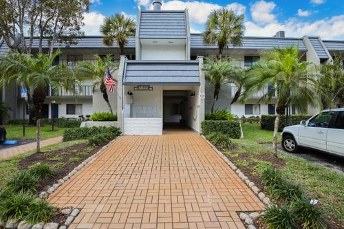 303-4822 Esedra Ct, Lake Worth, FL, 33467-5124 | Card Image