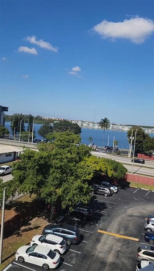 apt-607w-1200 Ne Miami Gardens Dr, North Miami Beach, FL, 33179-4739 | Card Image