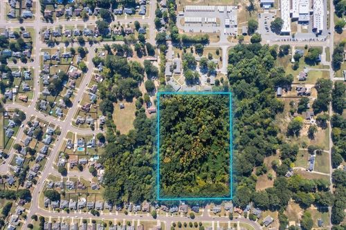 ELPINE GREY W Elpine Grey Dr, Bartlett, TN, 38002 | Card Image