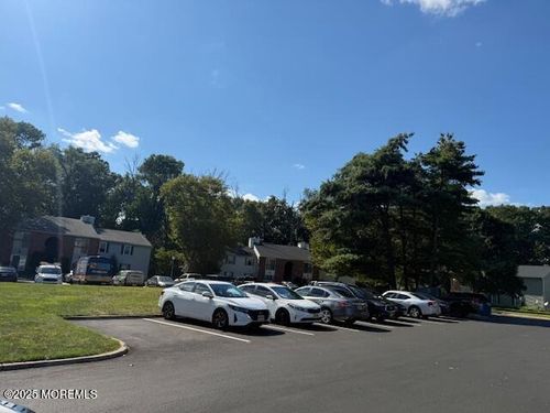 5-185 Augusta Ct, Freehold, NJ, 07728-3632 | Card Image