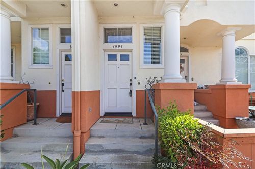 1095 S San Marino Way, Anaheim, CA, 92808-2428 | Card Image