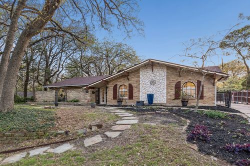 1709 Timbers Dr, Irving, TX, 75061-2240 | Card Image