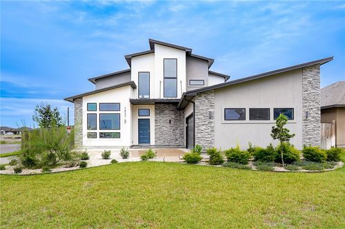 7822 Stampede Dr, Corpus Christi, TX, 78414-6155 | Card Image