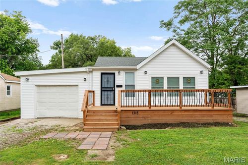 1318 Rixon St, Alton, IL, 62002-3024 | Card Image